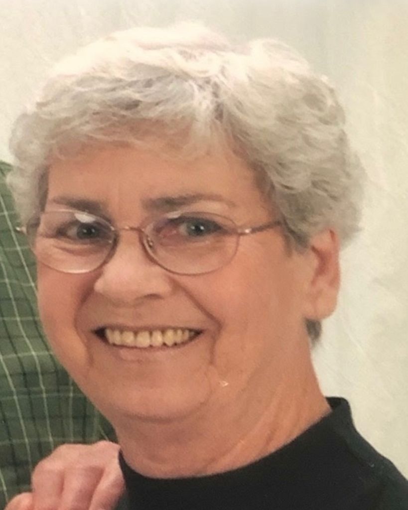 Sarah Elizabeth Coesens Profile Photo