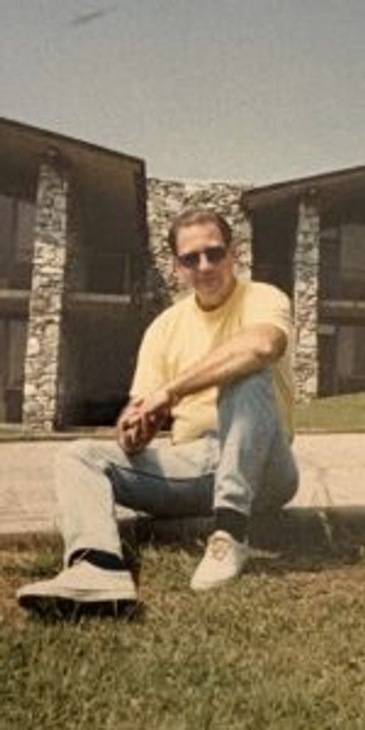 Ronnie Edwin Oliver Profile Photo