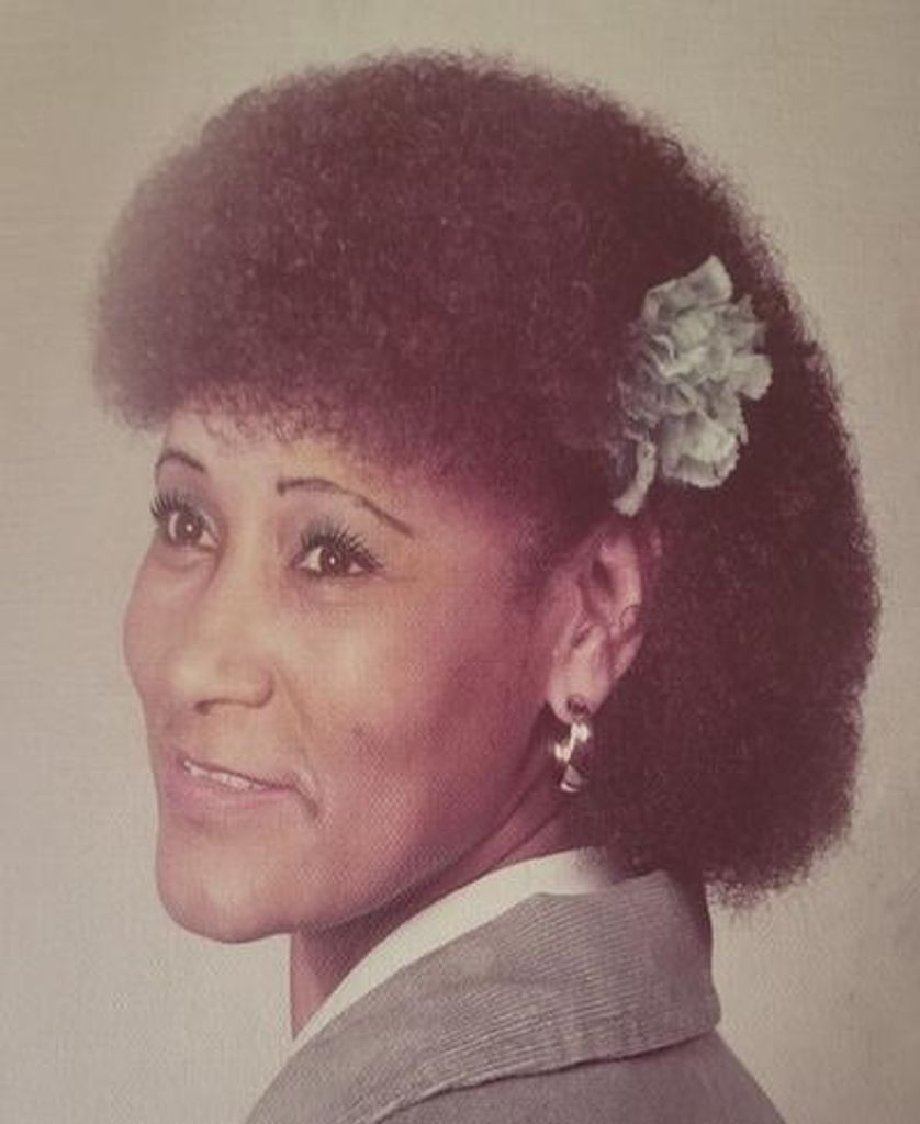 Evelyn Marie Roberts Profile Photo