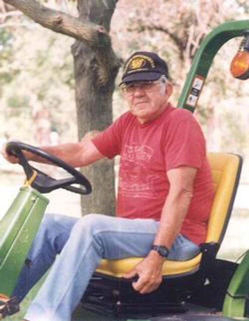 Leslie Hale Profile Photo