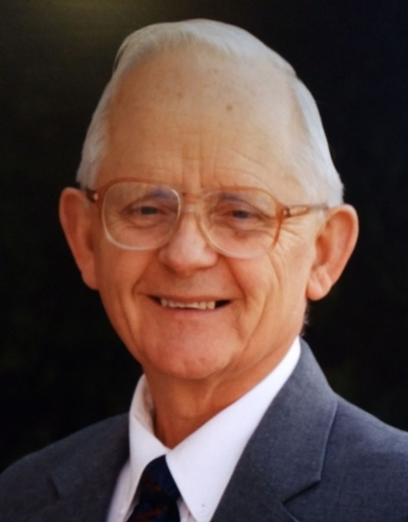 Lynn Davis Larson Profile Photo