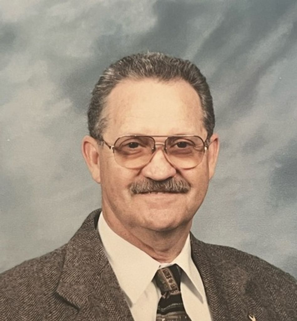 Lloyd Bennett Henegar Profile Photo