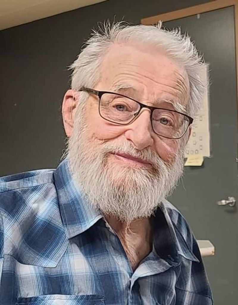 Paul Servant Profile Photo