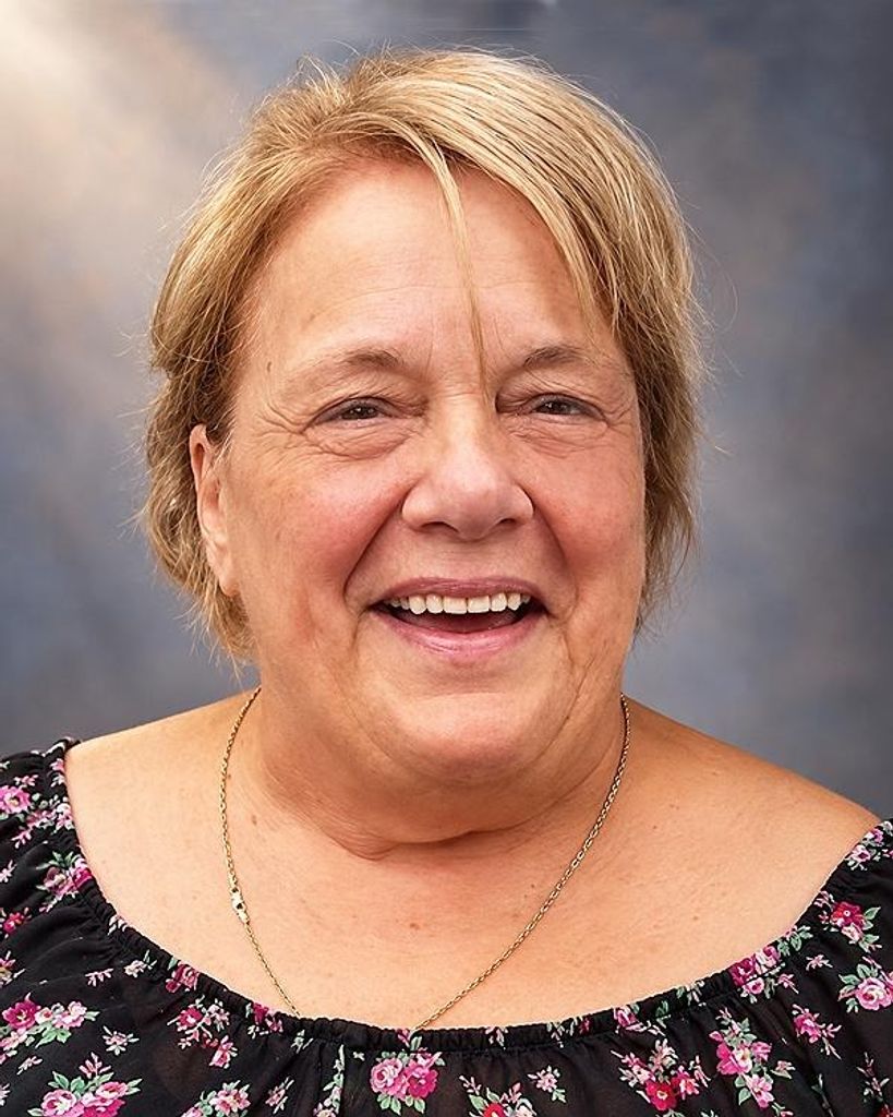 Diana R. Hogan Profile Photo