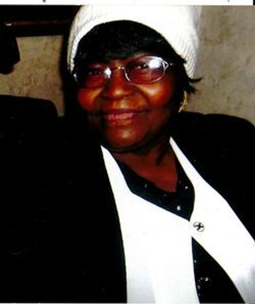 Louise Benjamin Profile Photo