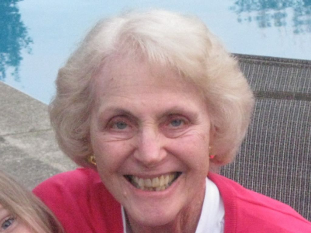 Elizabeth B. Loomis Profile Photo