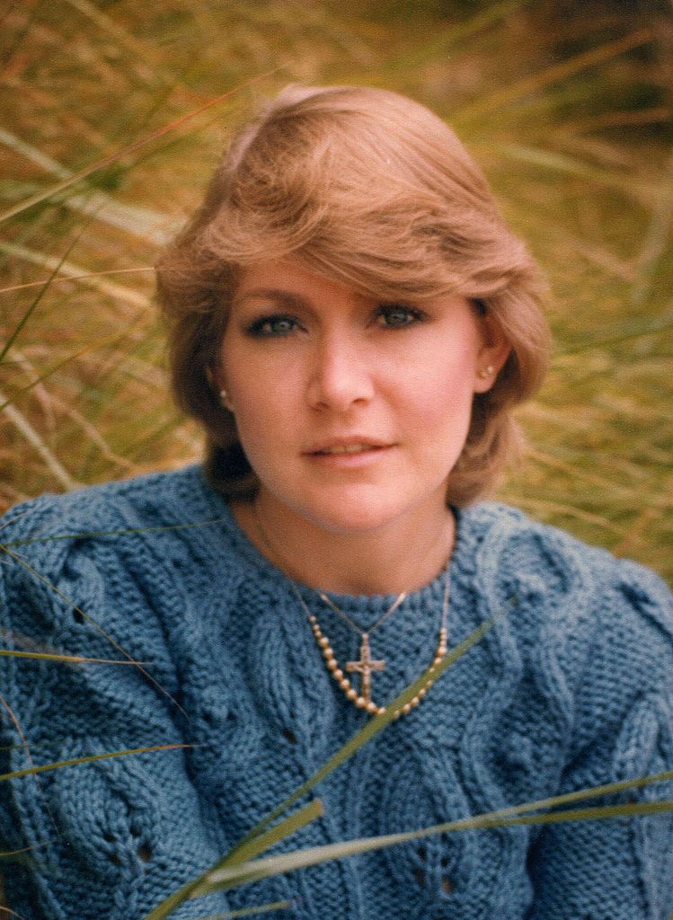 Mitzi G. Kelly