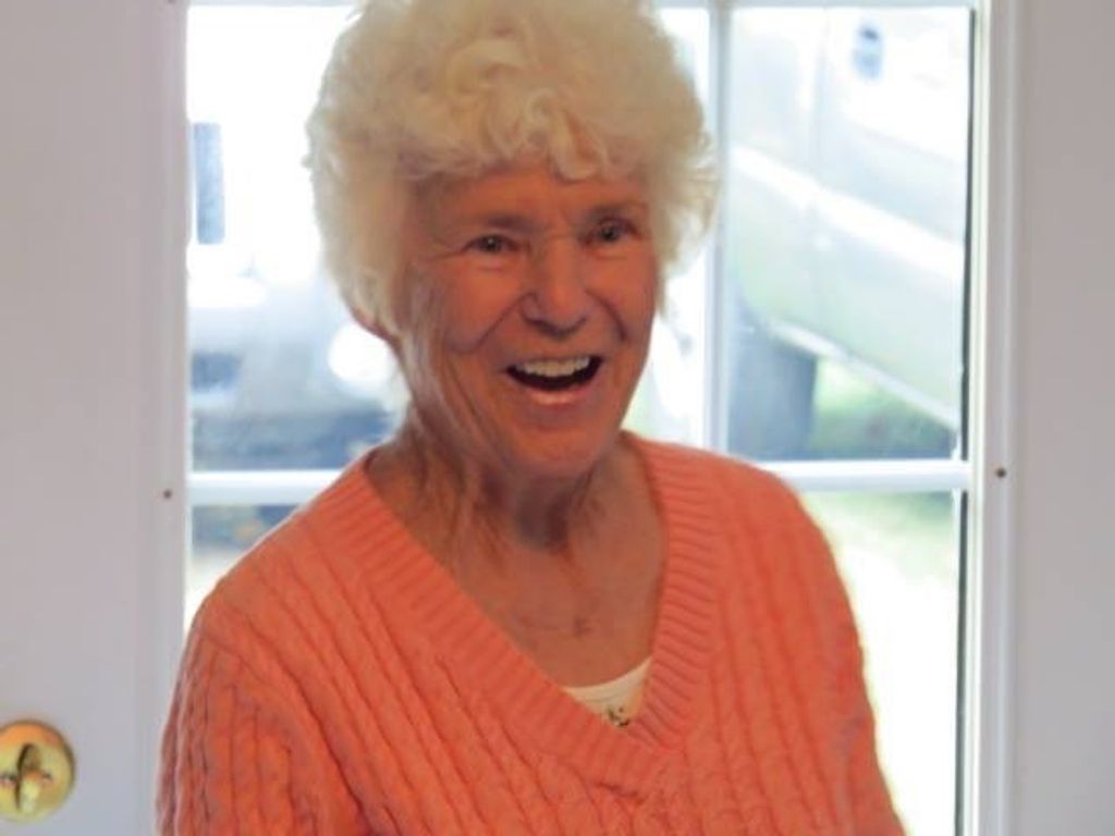 Pauline  Brown
