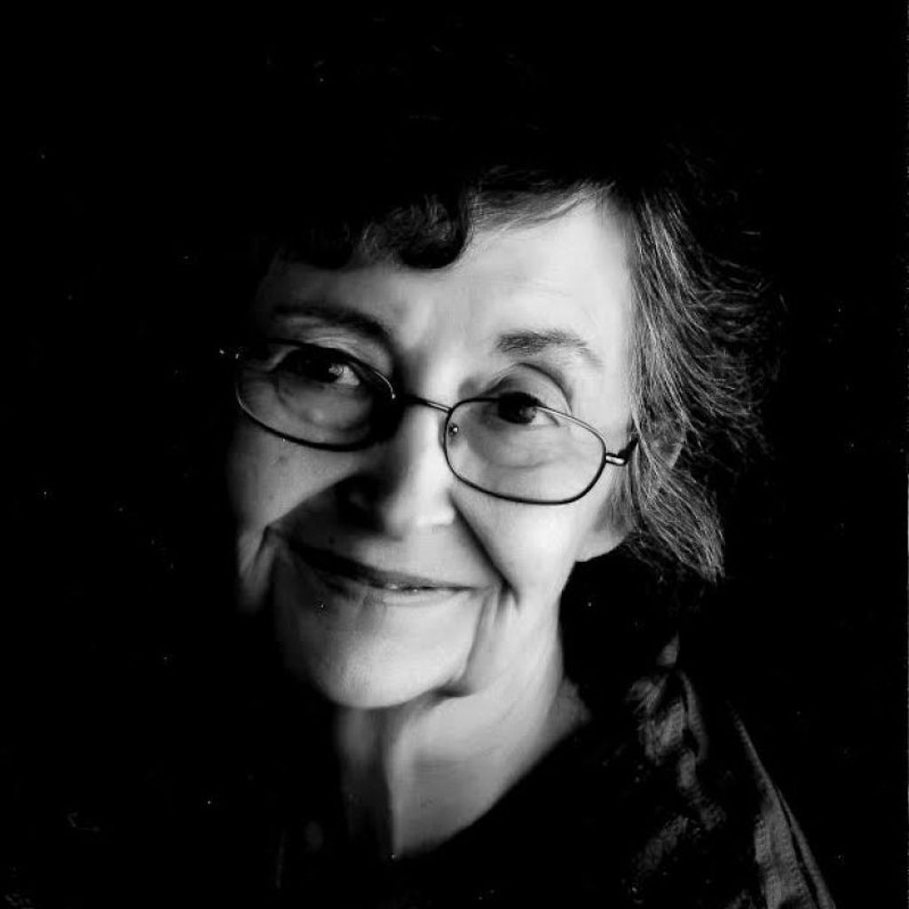 Linda L Mamanakis Willerton