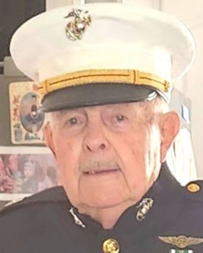 Willard Clayton Walker's obituary image