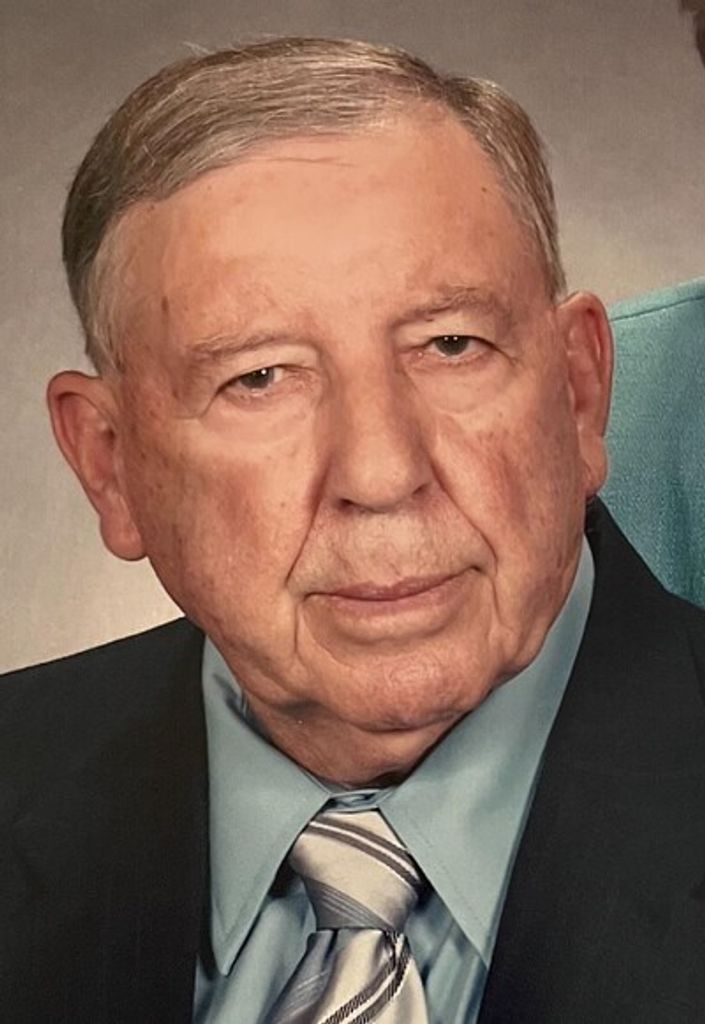Cecil Russell Profile Photo