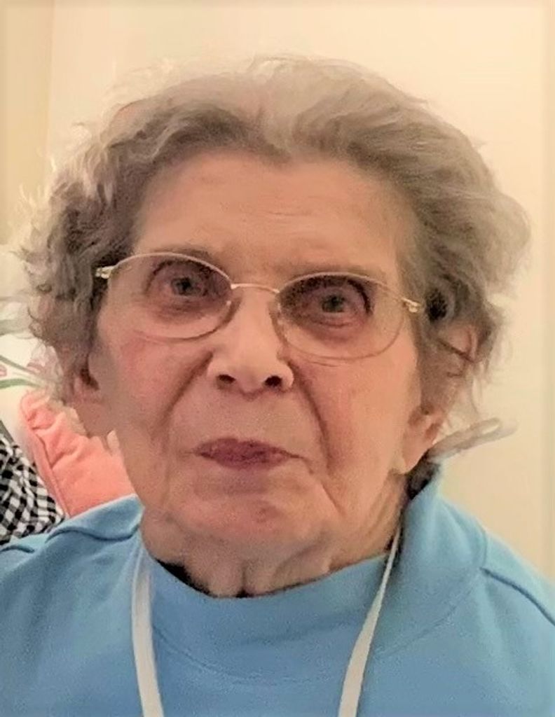 Helen Ternove Profile Photo