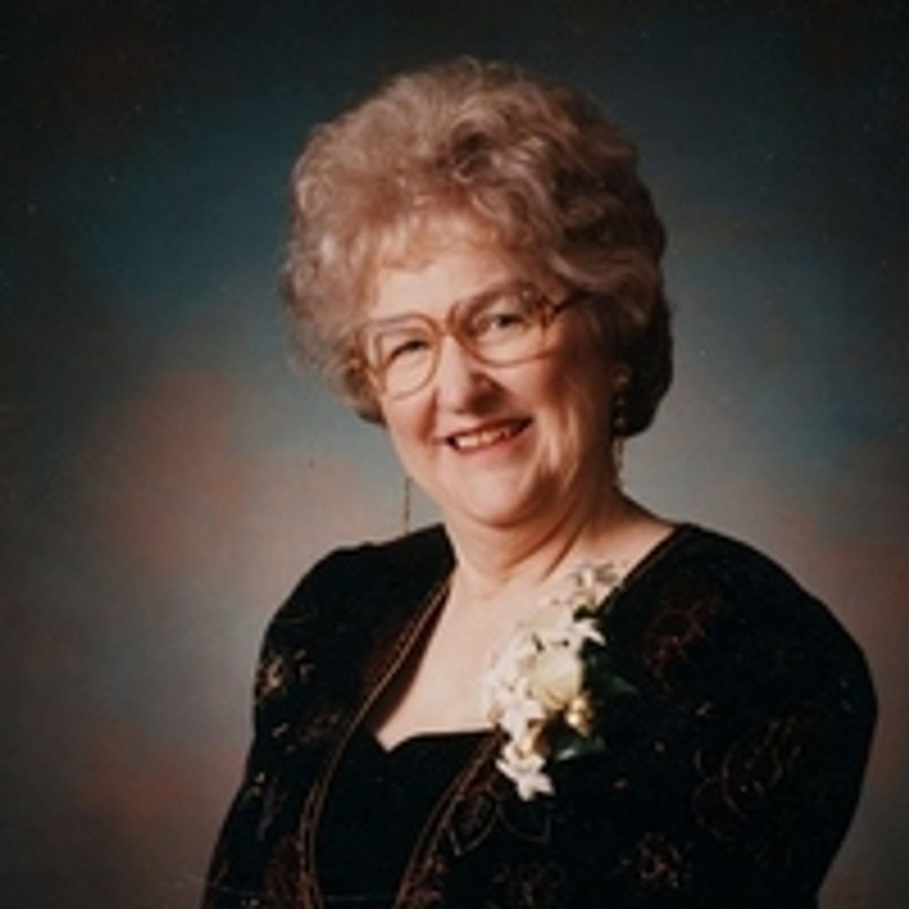 Gwendolyn "Gwen" Marcella Walker