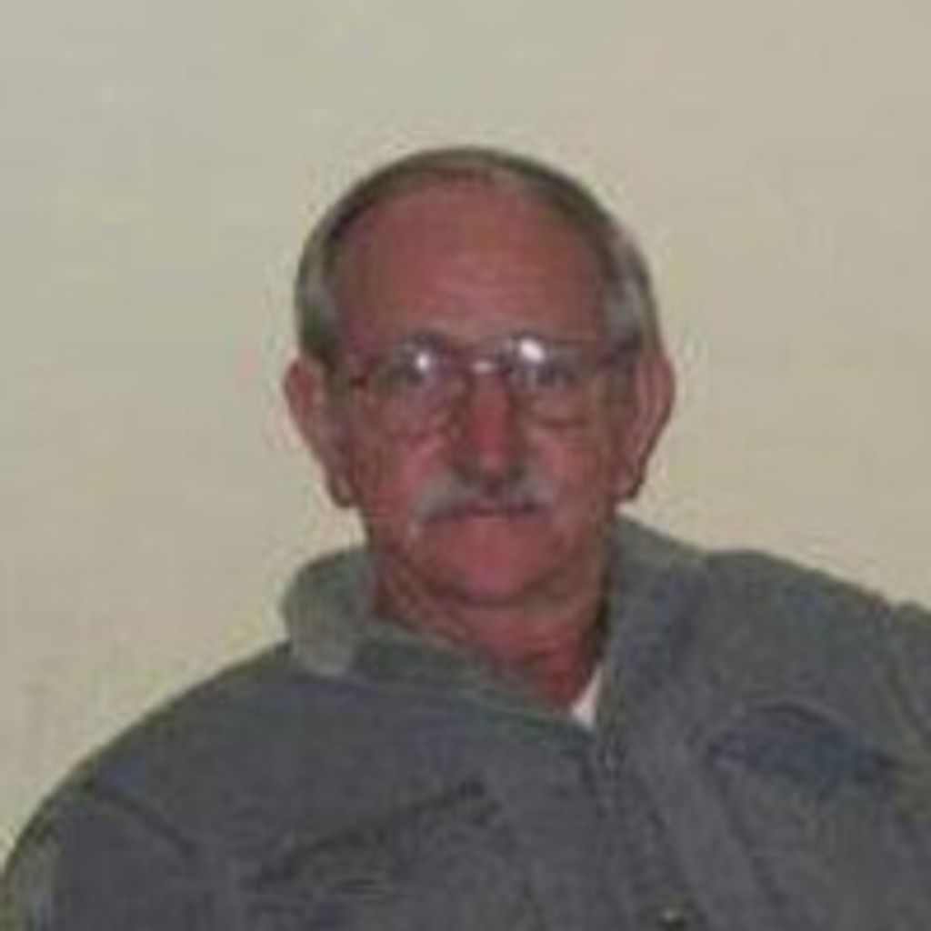 Phillip Young Profile Photo