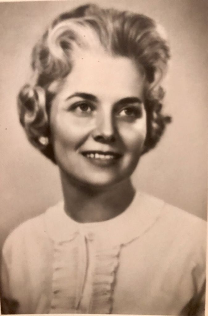 Mary Hook Profile Photo