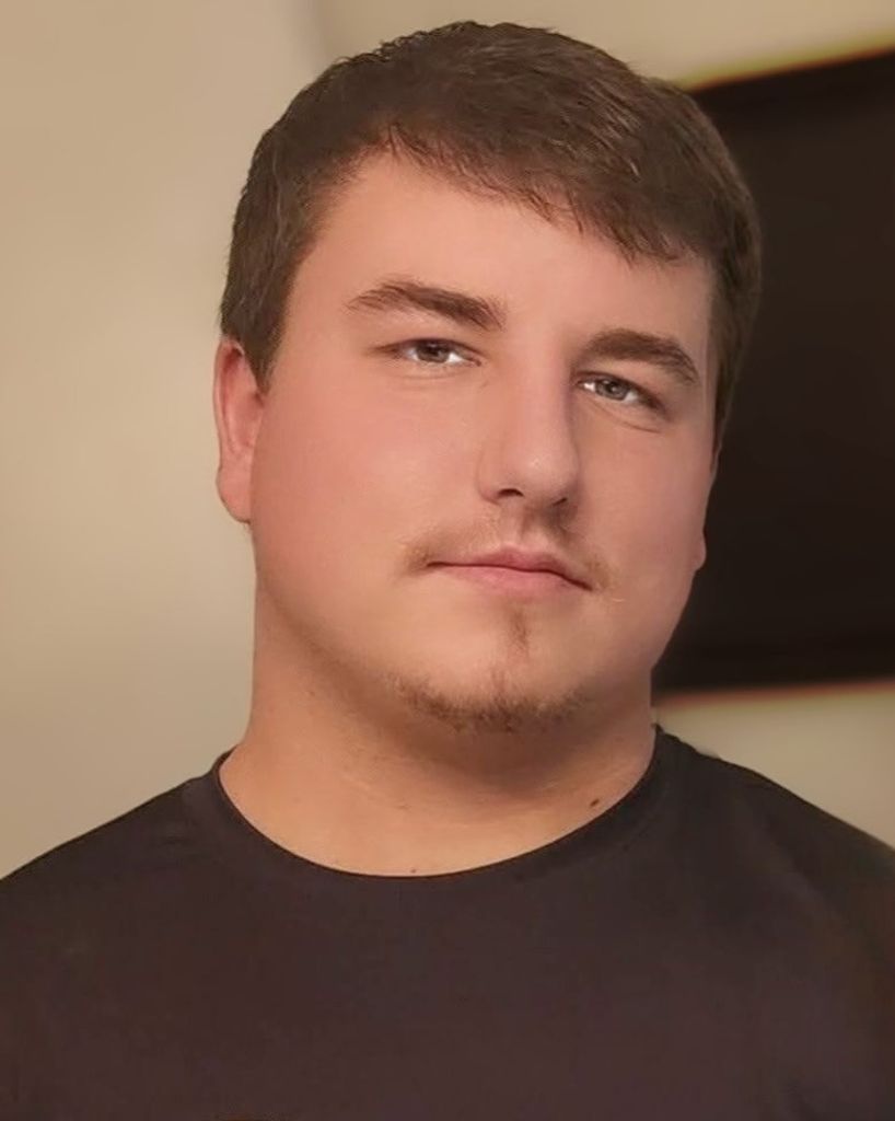 Dustin Lee Huntsman Profile Photo