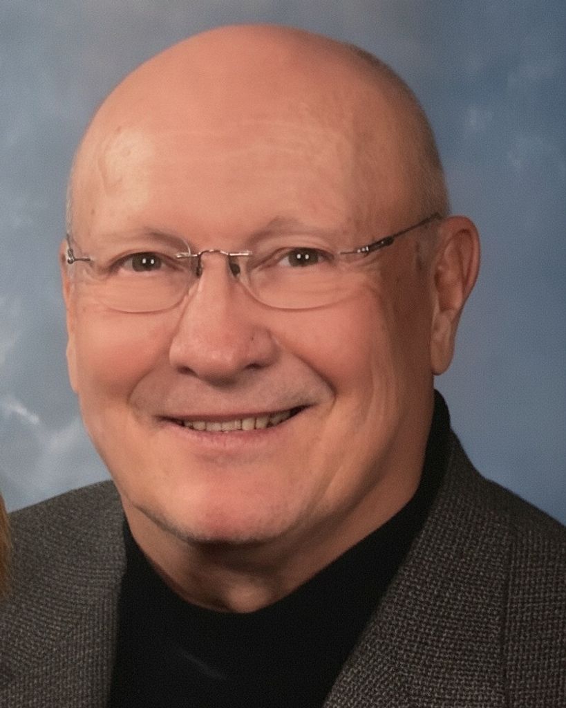 Lloyd Chason Profile Photo