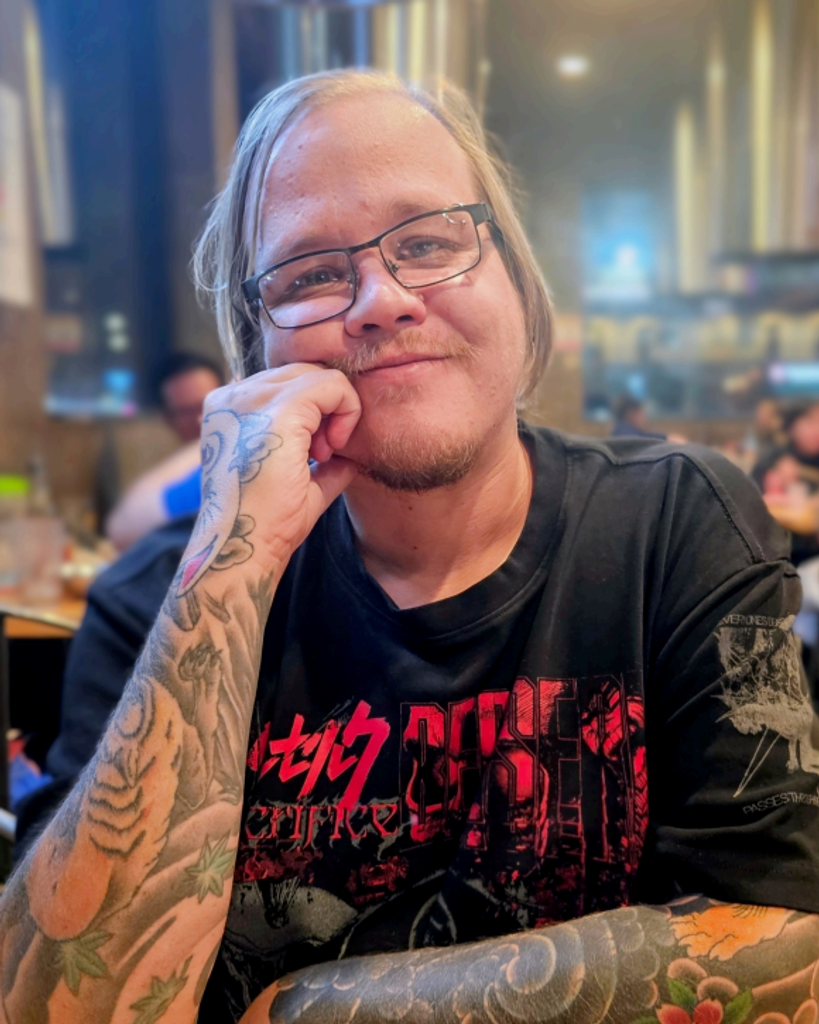 Garrett Wolfram Profile Photo