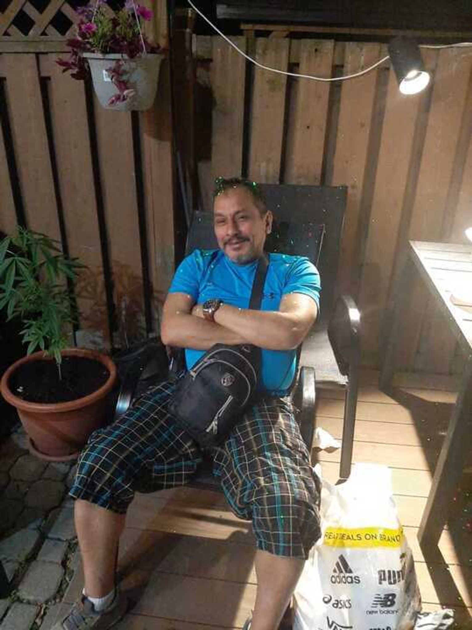 Mario Ernesto Chavez photo gallery image 4 of 4