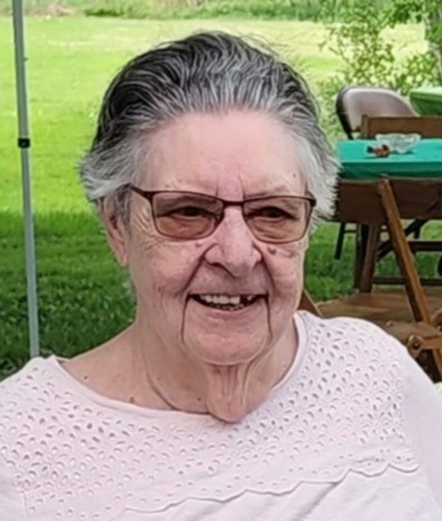Carolyn Siegel