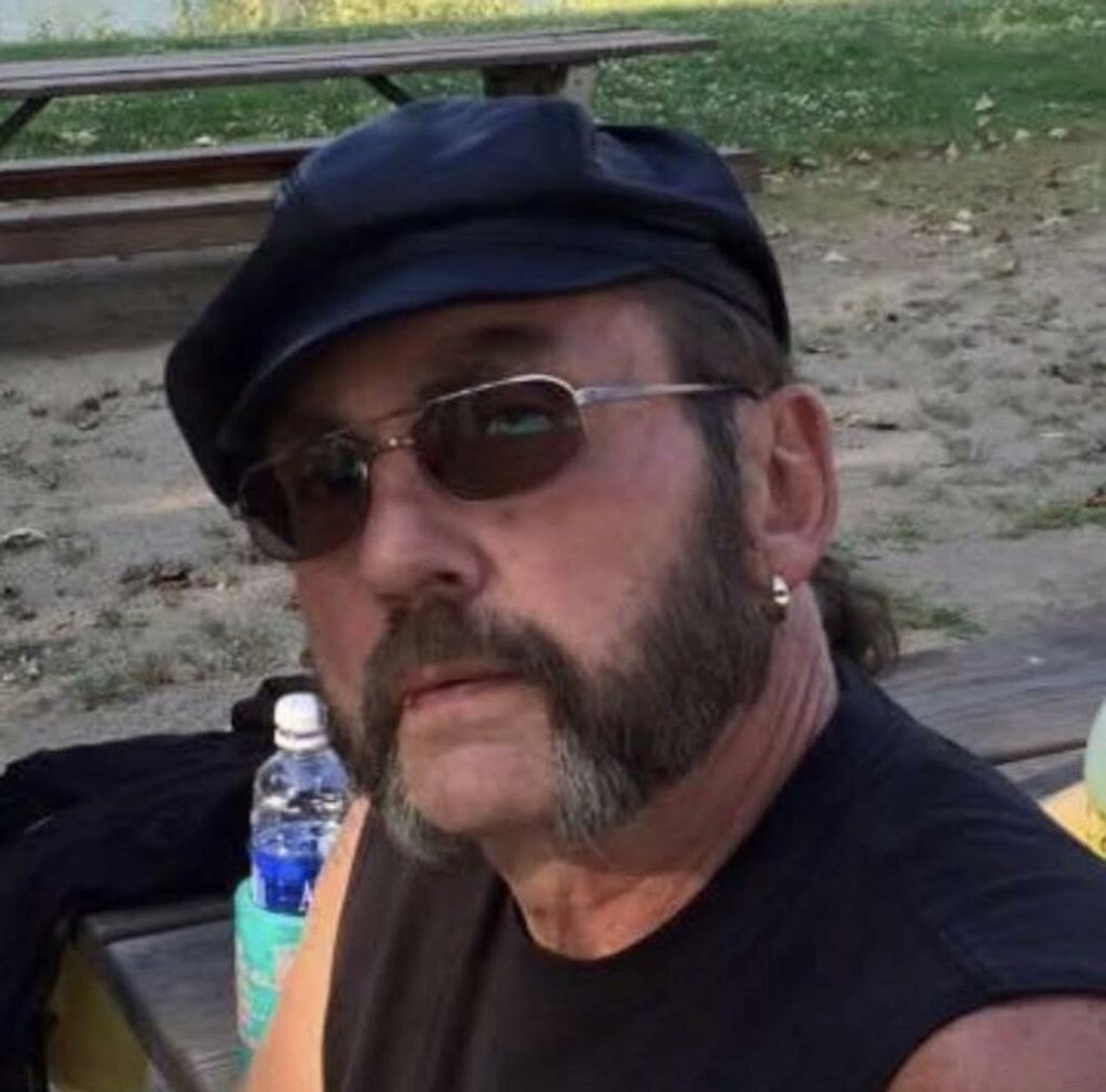 Kelly Jon Crane Profile Photo