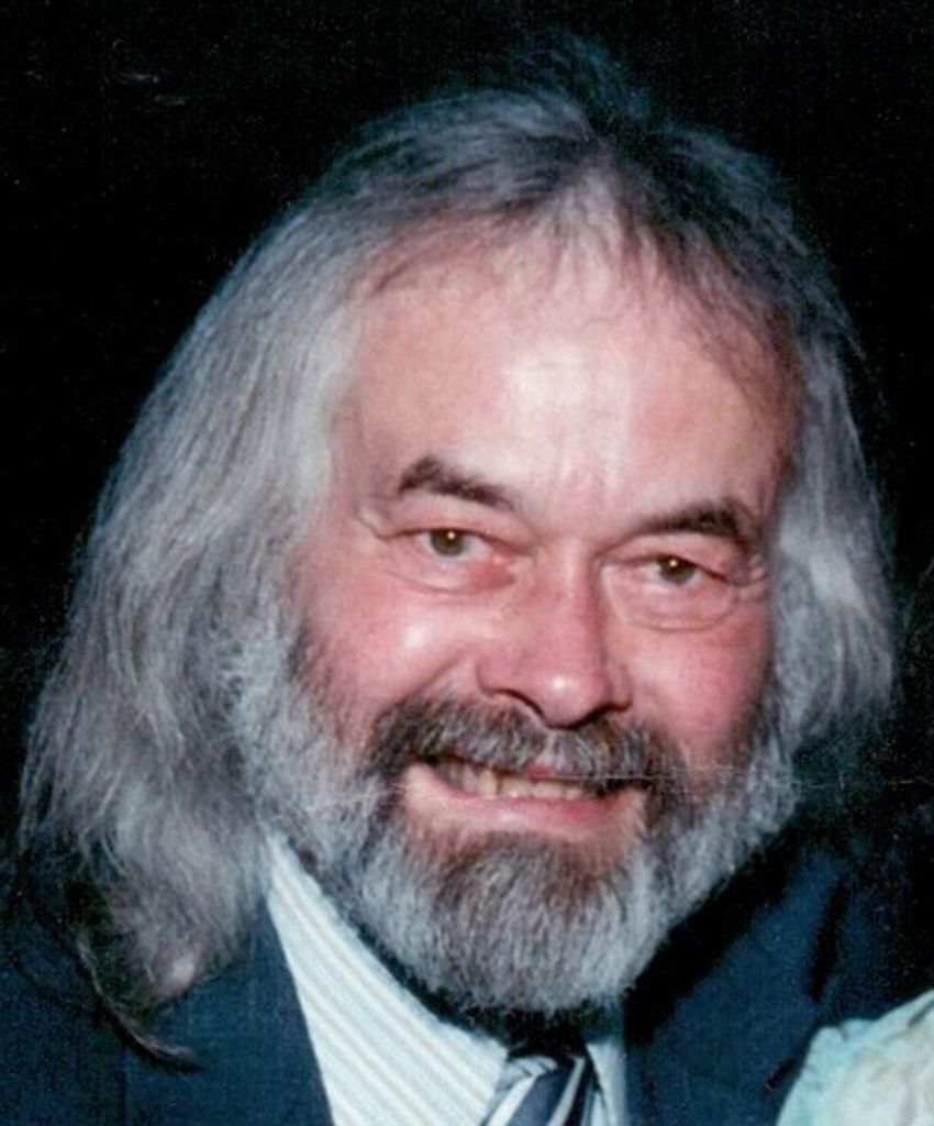 William "Www" Wright Profile Photo