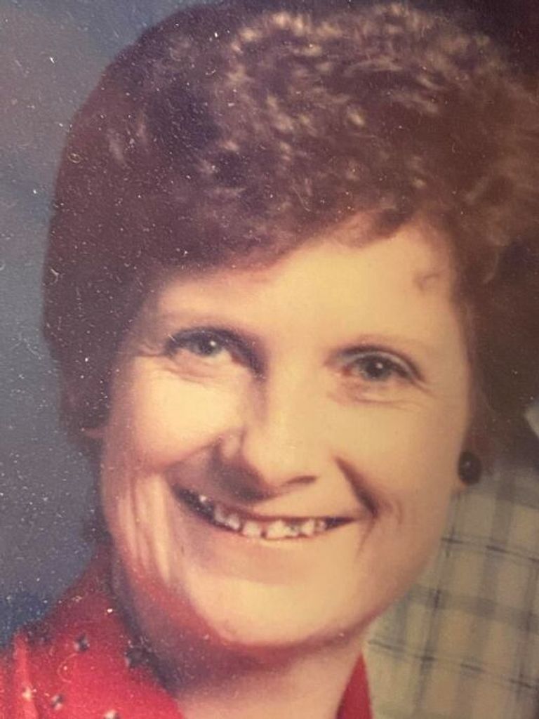 Eva Potts