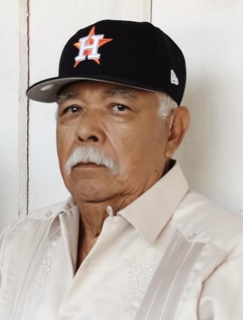 Tomas Vaca Ruelas Profile Photo