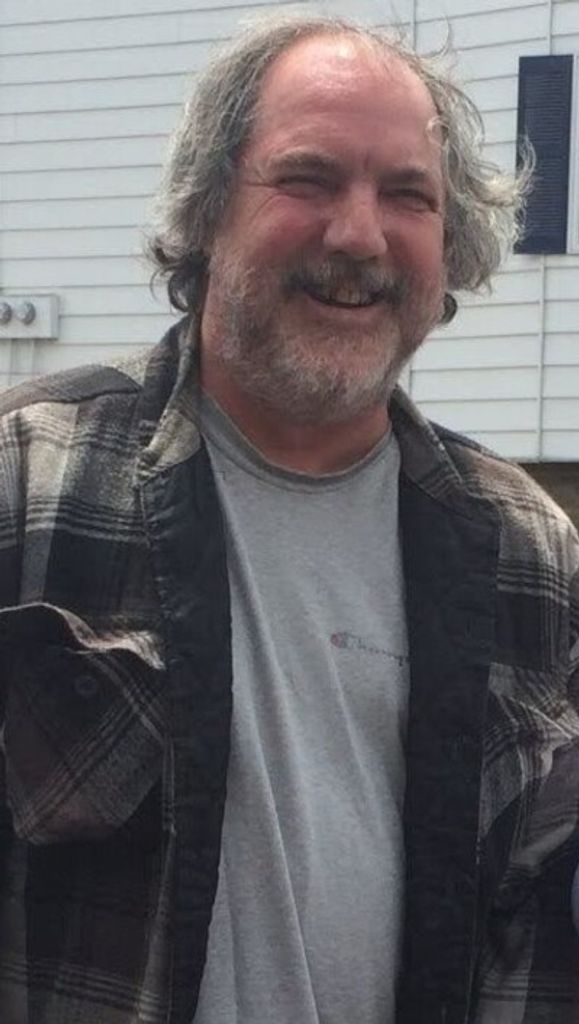 Daniel Plunkett Profile Photo
