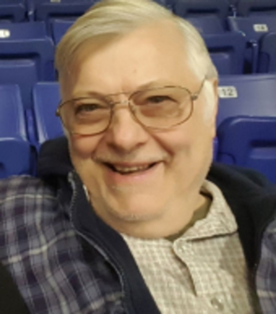 Eugene Earl Davis