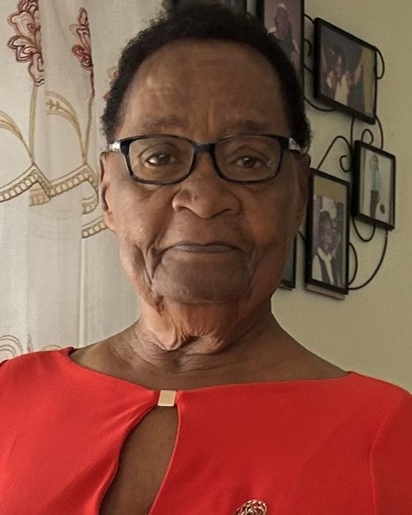 Una Clara Kirnon Profile Photo