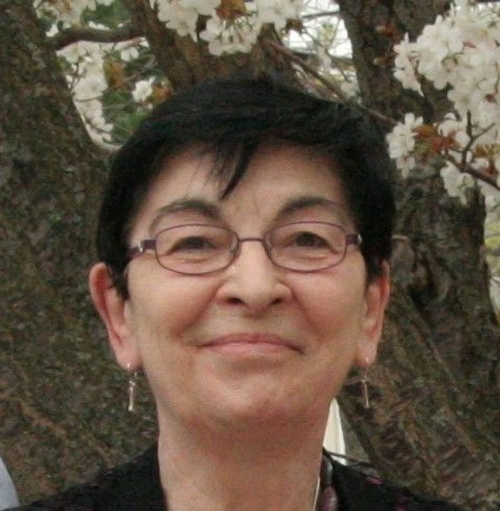 Marina Elena Vasiliu Profile Photo