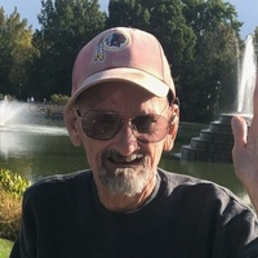Stephen Thomas Profile Photo