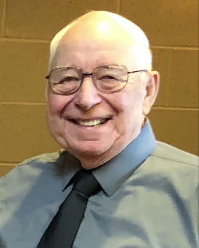 Tony Lindhorst's obituary image