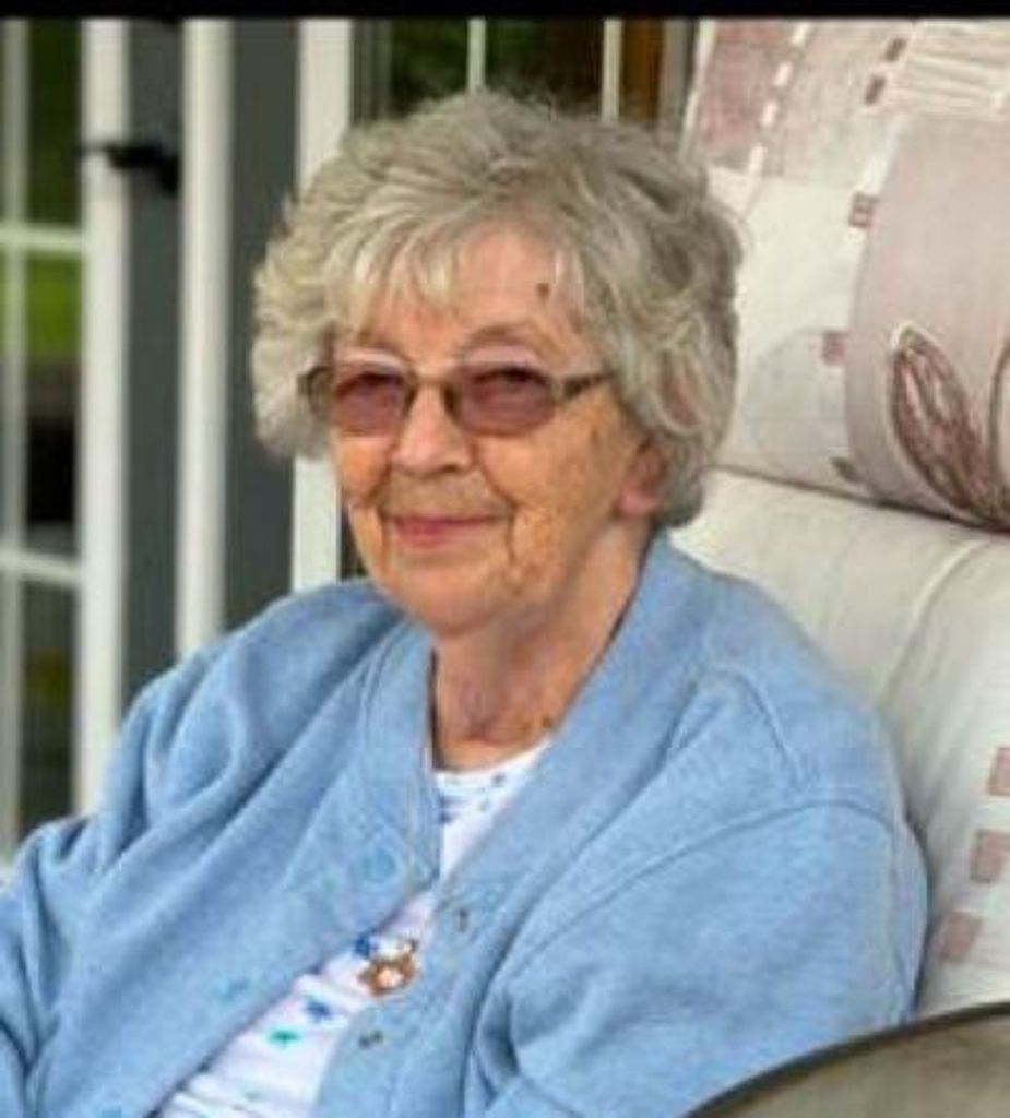 Elizabeth Reynolds Taylor Profile Photo