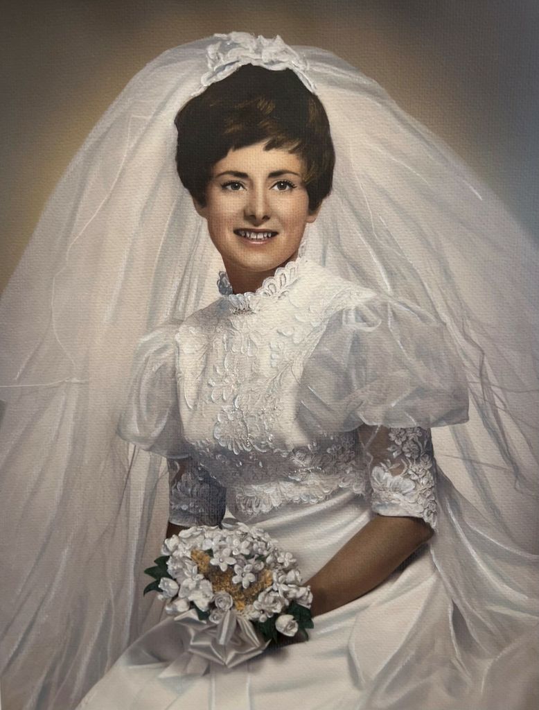 Anne Cora Riedlinger Profile Photo