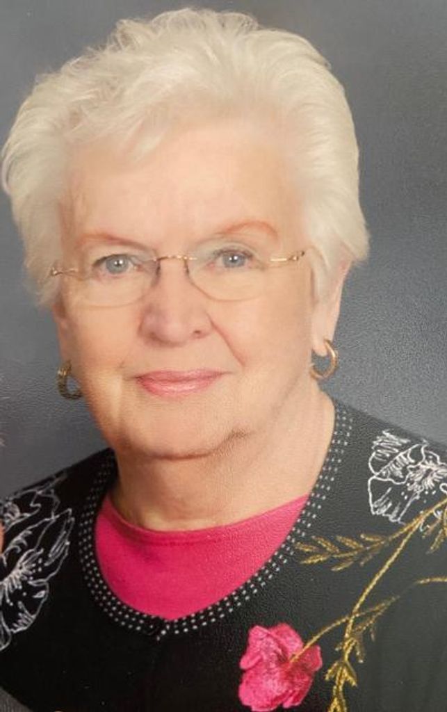 Barbara M. Linos Profile Photo