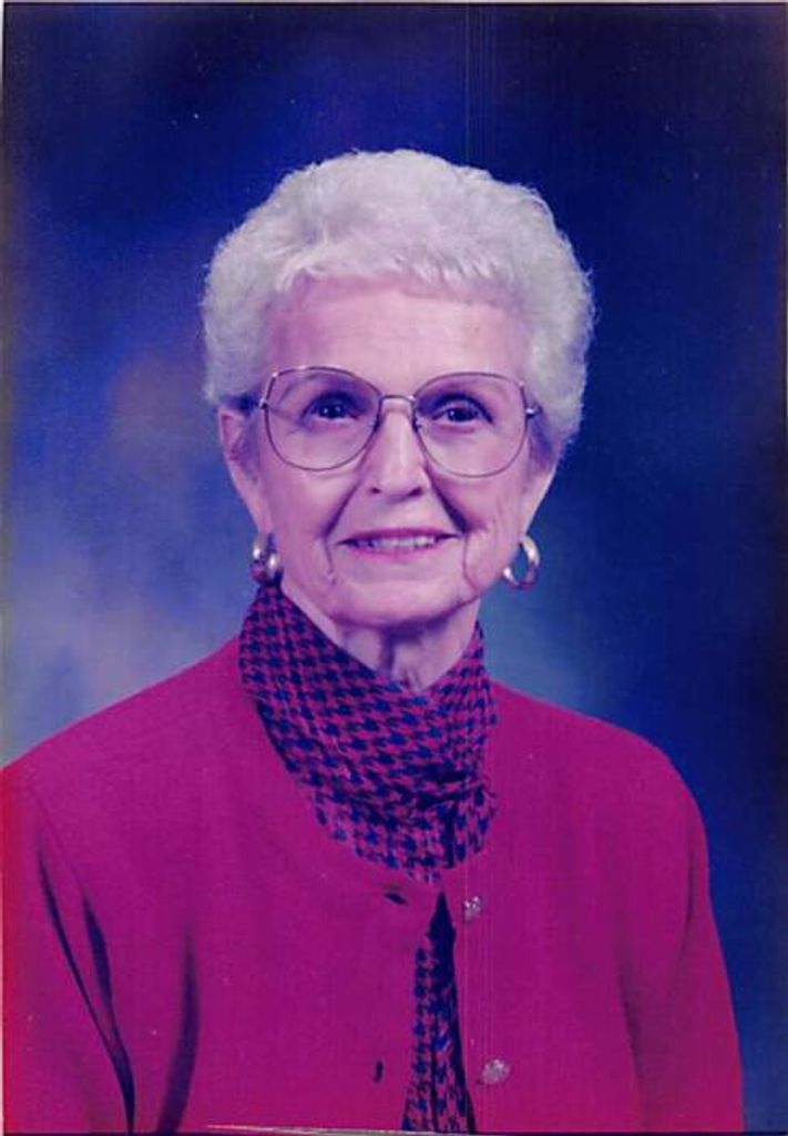 Evelyn R. Schmoekel