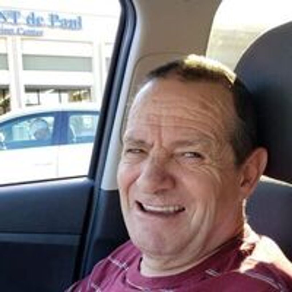 Robert "Bobby" Struewing Profile Photo
