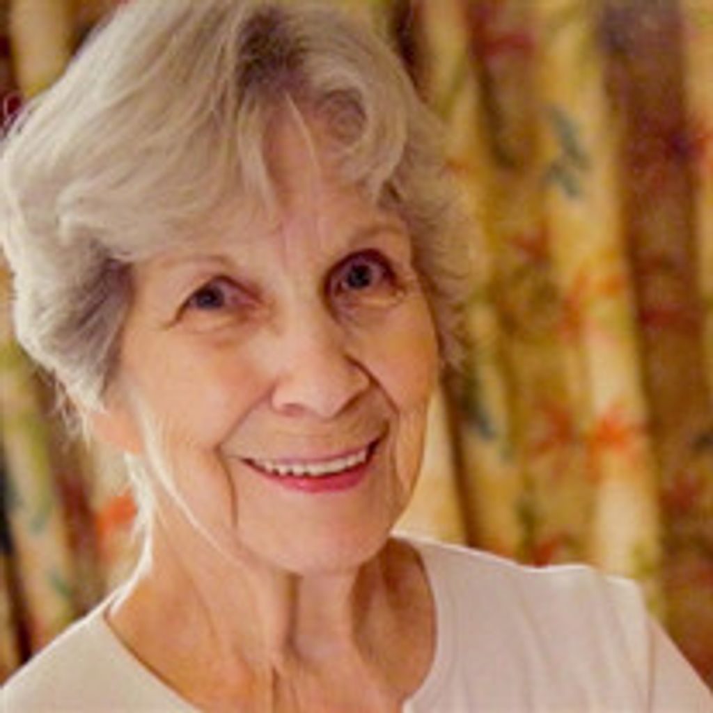 Betty Lou (Hamlin) Piatt-Holding