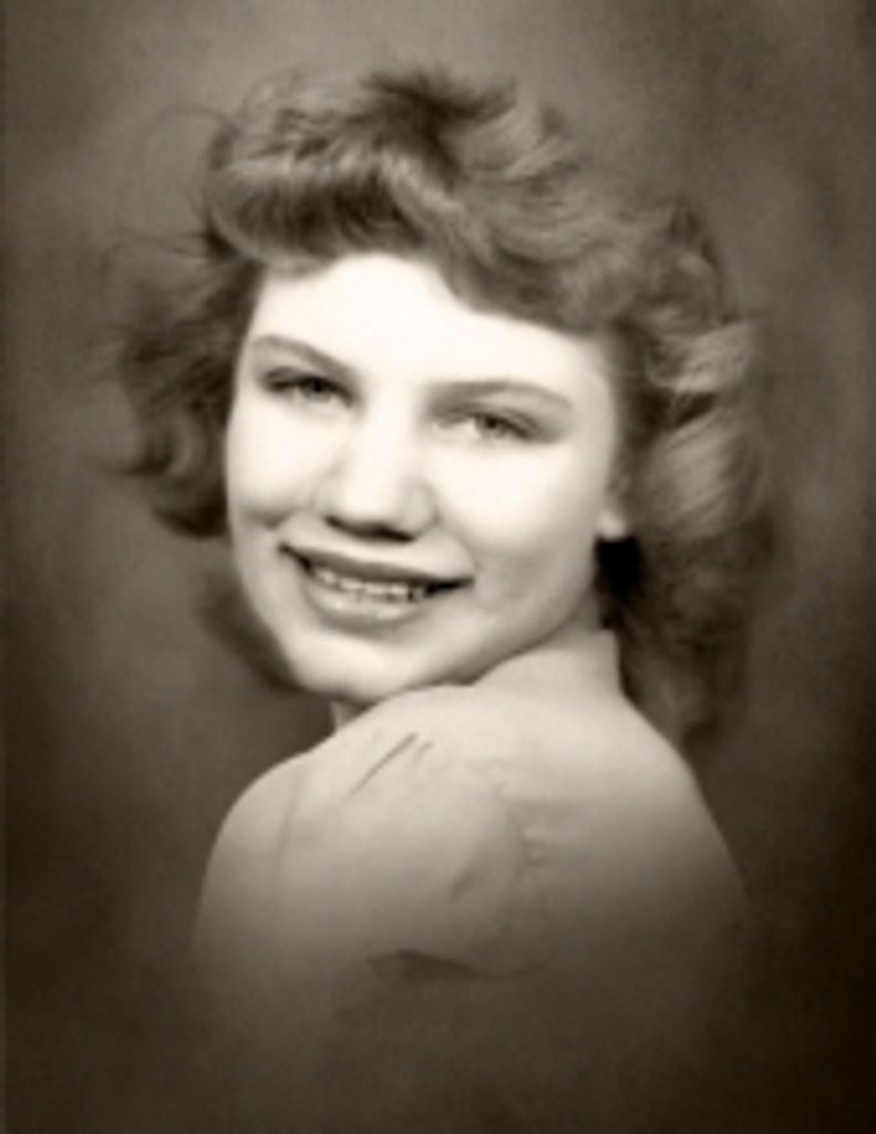 Bobbie  Jean Houtchens