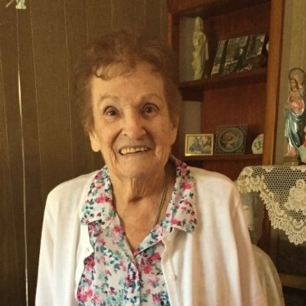 Mrs Gladys Colapinto Profile Photo