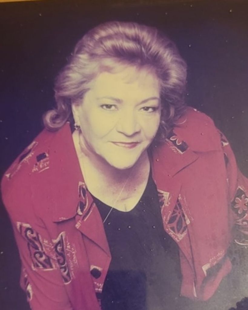 Dolores Duran Profile Photo