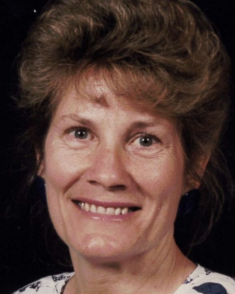 Loenella McCall Profile Photo