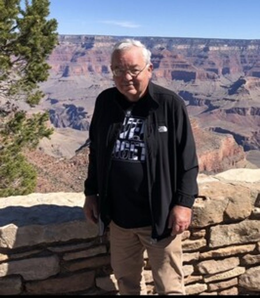 David Howell Profile Photo