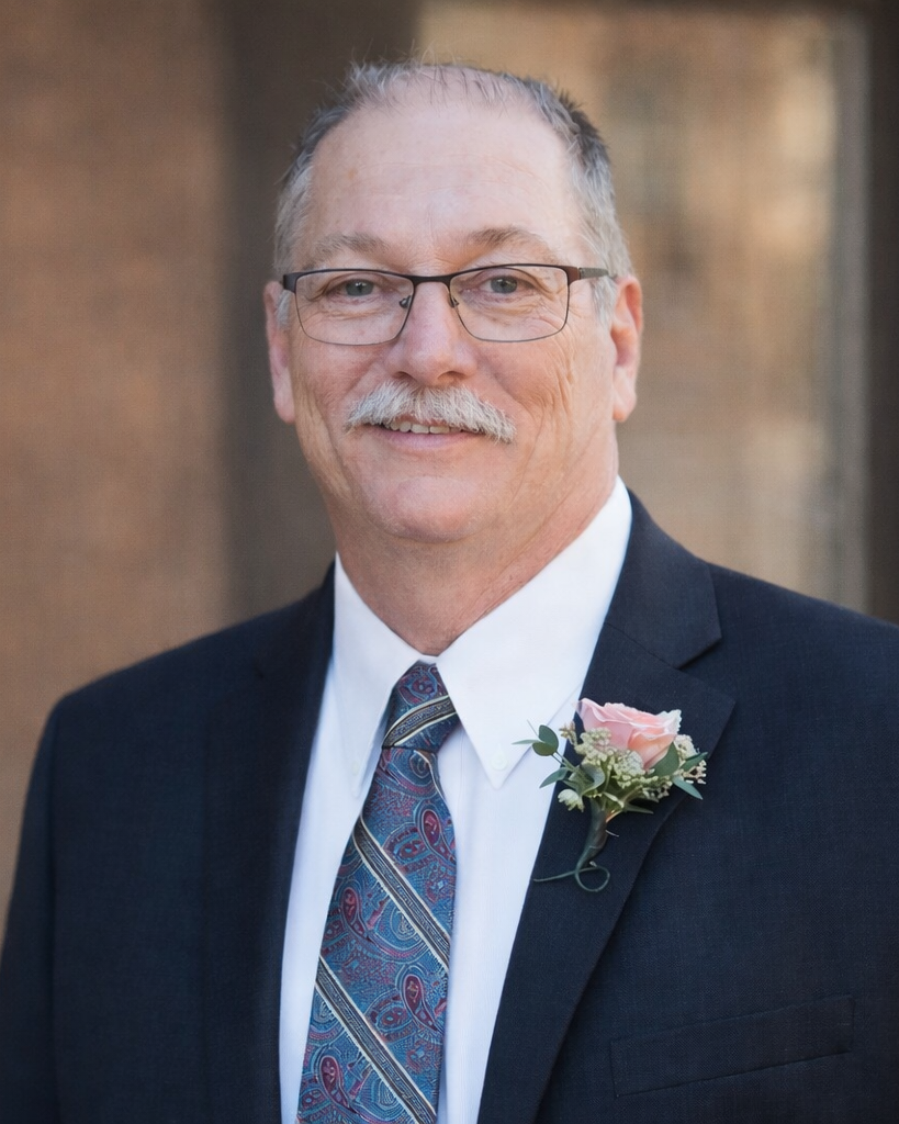 Van Wade Farris Profile Photo