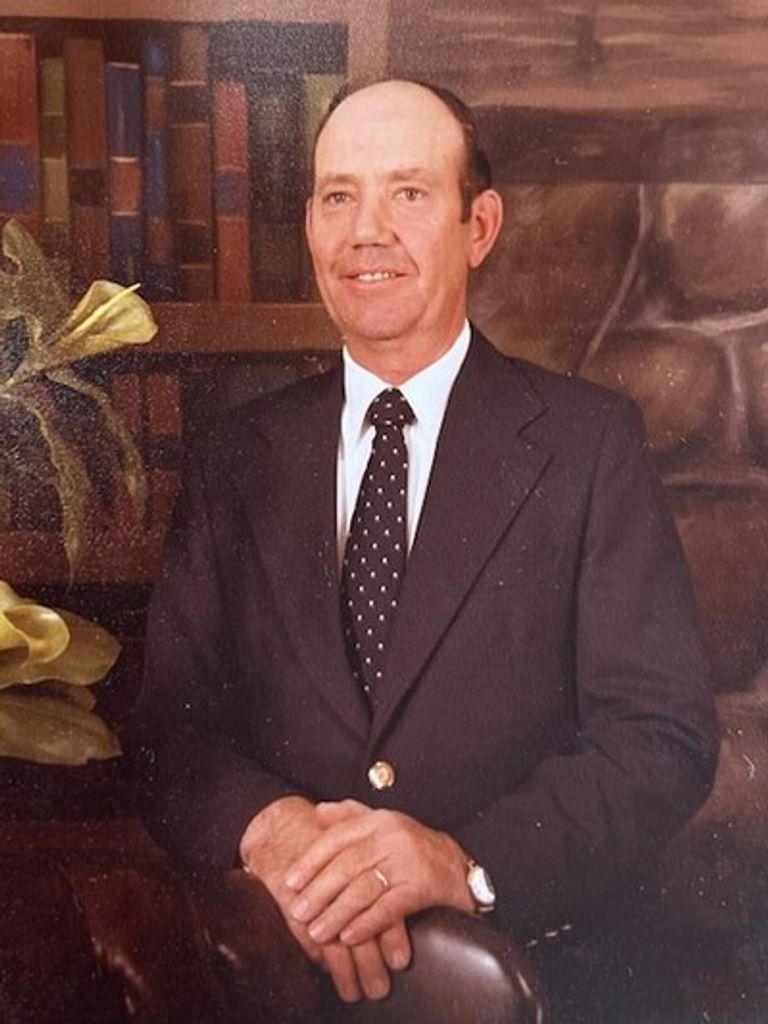 Earl James Brewer Profile Photo