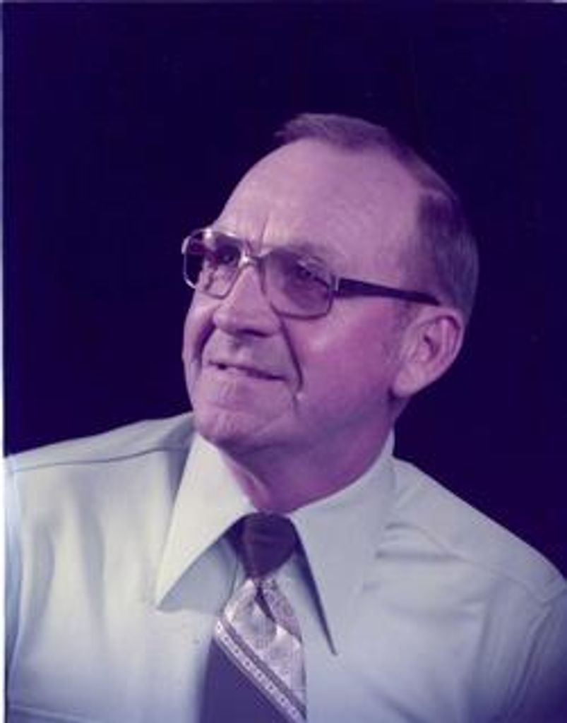 Dennis Draper Hamblin