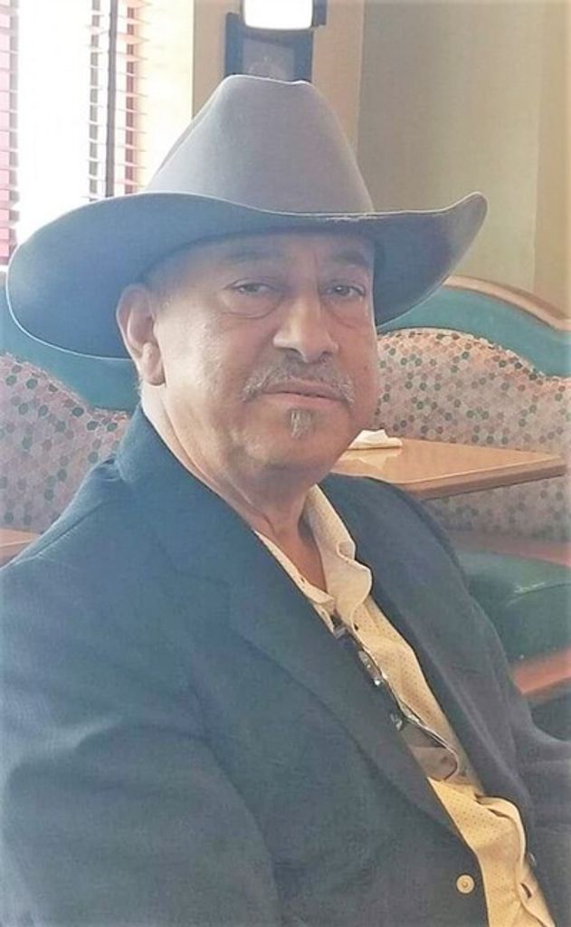 Luis Del Rio Profile Photo