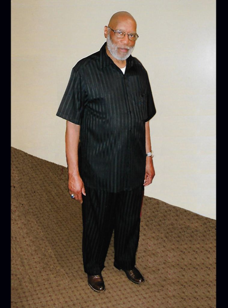 Gilbert Squire Profile Photo